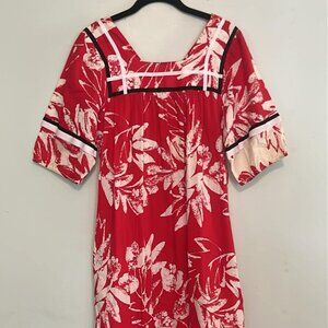 VTG MuuMu Woman's Kaftan Hawaiian Design Tiered, Cap Sleeves and POCKETS!!!!